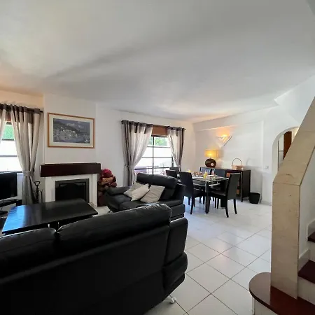 136 * Carvoeiro